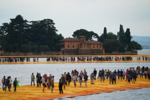 gente 1 httpwww.thefloatingpiers.comcompleted